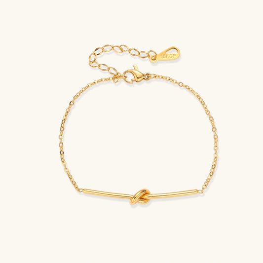Twisted Knot Bar Bracelet by Perlemor