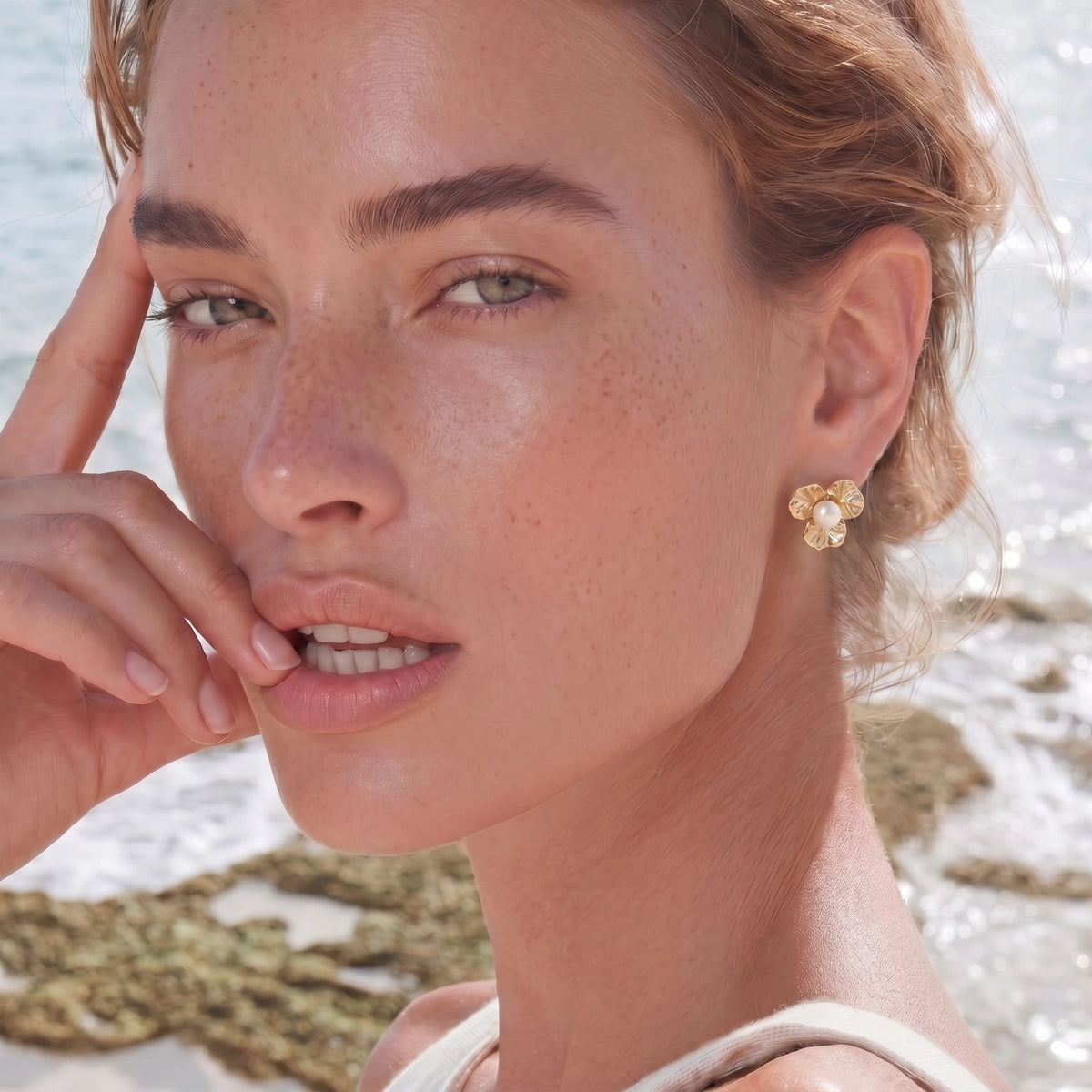 Bloom Pearl Studs by Perlemor